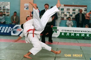 Бросок \"Ката-гурума\" на \"Иппон\" в исполнении Дмитрия Шевцова (Южно-Сахалинск)