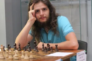 Международный гроссмейстер Константин Тарлев (Харьков). 