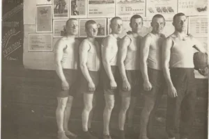 Спортсмены 165-го стрелкового полка. Село Оноры, 1941 год. 