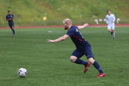 Полуфиналисты Кубка области сыграли первые матчи