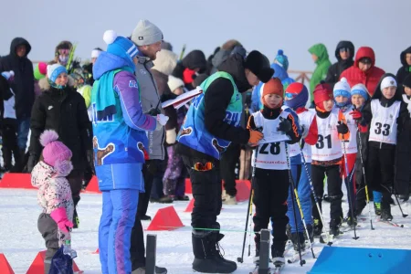 Более 400 лыжников почтили соревнованиями память воинов-интернационалистов