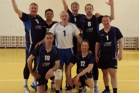 Сахалинские волейболисты стали победителями дальневосточного турнира ветеранов 