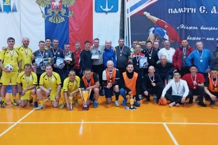 Хозяева площадки победили в «Кубке В.П. Боровикова»