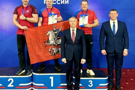 Роман Теличко с Итурупа завоевал две медали ветеранского первенства России