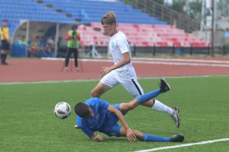 В гонке лучших бомбардиров трое лидеров