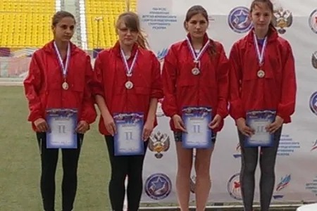 Островные легкоатлеты на старте Спартакиады