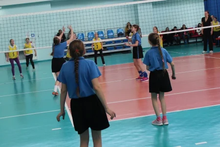 Яркий блеск «Молнии»