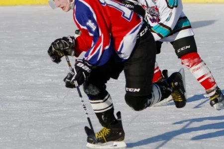 «Север», «Атлант» и «Анива» завоевали путевки на областной финал турнира дворовых команд