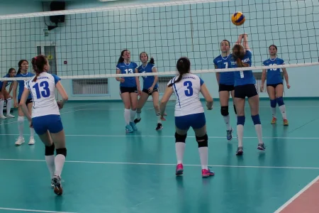 Одиннадцать команд принимают участие в региональных соревнованиях