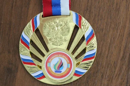 Ни дня без олимпийских чемпионов!