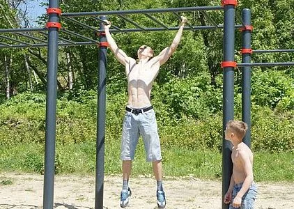 Обновленная воркаут-площадка ждет сахалинцев!