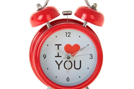 Советы юным спортсменам: как полюбить будильник?