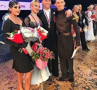 Евгений Мошенин и Дана Спицина завоевали серебряные медали чемпионата страны