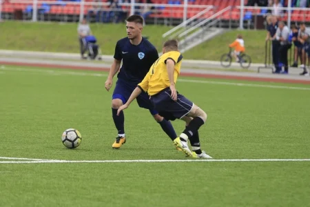 «Сахалин-М» одержал первую победу в чемпионате области