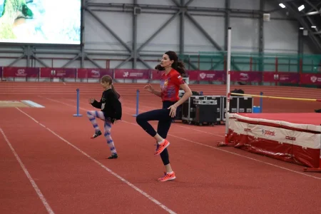 Анна Чичерова провела мастер-класс для сахалинских легкоатлетов
