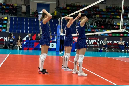 «Сахалин» выиграл, но потерял первые очки