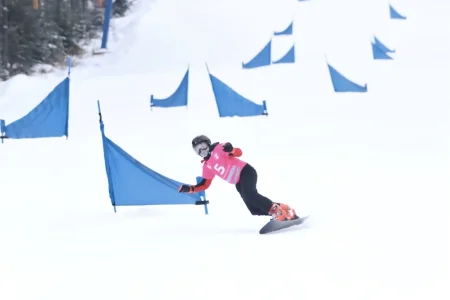 Сахалинские сноубордисты открыли соревновательный сезон