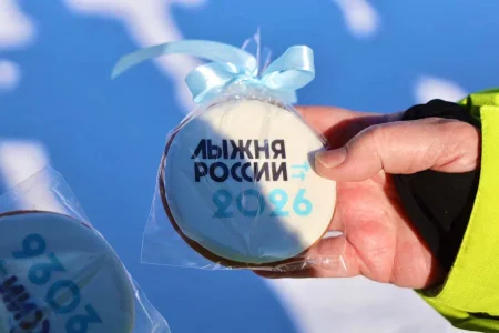 Более 1000 сахалинцев вышли на старт «Лыжни России»