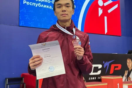 Игорь Ким завоевал серебряную медаль чемпионата страны