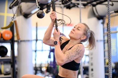 Сахалинцы проверили свои силы в гонке с препятствиями