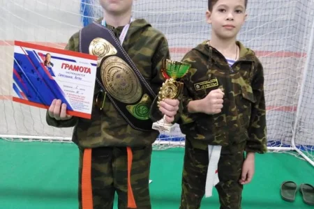 Сахалинские «рукопашники» завоевали шесть медалей чемпионата и первенства ДФО