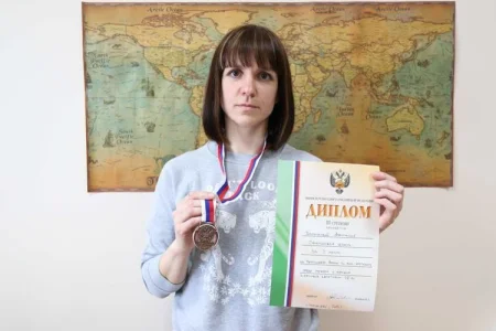 Анастасия Плотникова из Поронайска – бронзовый призер чемпионата России по мас-рестлингу