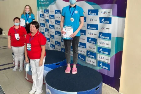 Сахалинские пловцы завоевали набольшее количество медалей чемпионата и первенства ДФО во Владивостоке