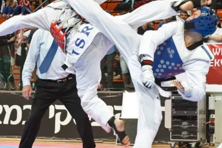 Владислав Ларин завоевал серебряную медаль чемпионата Европы