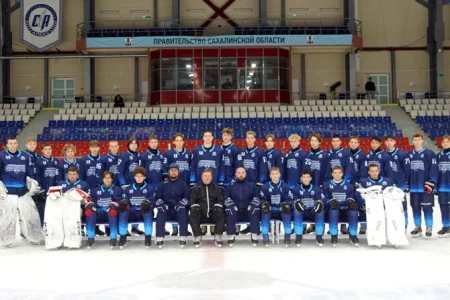 «Кристалл» сыграет с «Манулом» из Читы