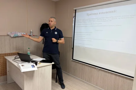 В Южно-Сахалинске провели предсезонный судейский семинар по баскетболу