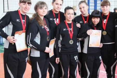 Женская команда СахГУ принимает участие в чемпионате Студенческой волейбольной ассоциации ДФО 