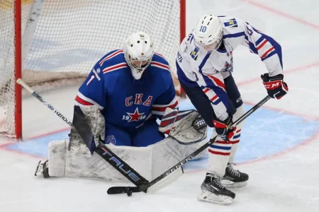 «Акулы» пропустили одну шайбу от «СКА-1946» и проиграли