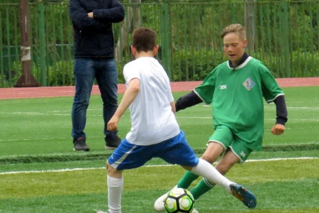 «Сахалинец» из островной столицы стал победителем областного этапа «Кожаного мяча»