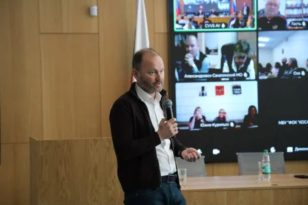 Для сахалинских специалистов сферы спорта провели обширный семинар по безопасности