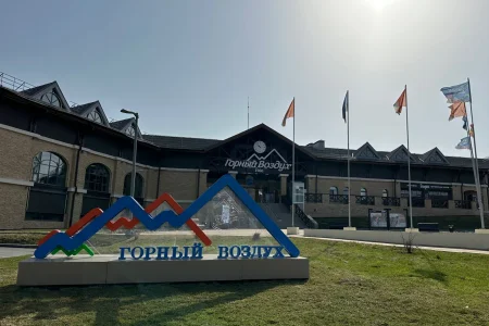 Сахалинцев и гостей острова приглашают провести летний сезон на «Горном воздухе»