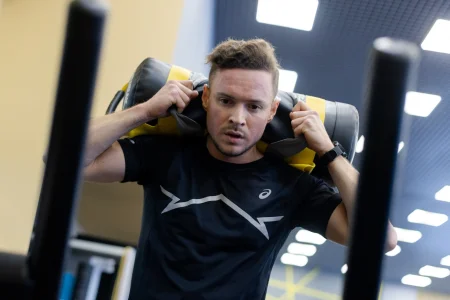 Сахалинцев приглашают принять участие в гонке с препятствиями в формате Indoor Light