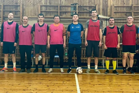 «Локомотив» первенствовал на ветеранском турнире