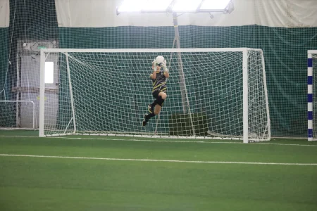 «Зимняя футбольная лига» близка к развязке