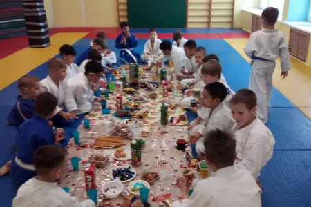 Спортсмены отделения дзюдо ДДЮТ проводили 2021 год спортивным праздником