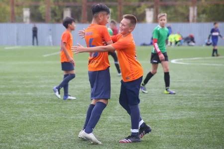 Островные команды приняли участие в финале турнира «Кожаный мяч»