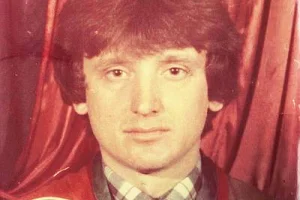 Сергей Злобин, мастер спорта по легкой атлетике
Серебряный призер международных соревнований в беге на 5000 метров в Тунисе в 1981 году
