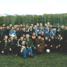 \"Нефтяник\" - обладатель Кубка области 2000 года.