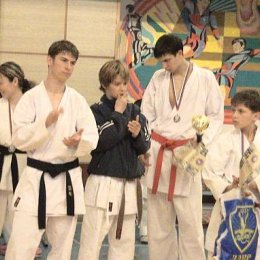 Сахалинская команда н открытом Чемпионате и первенстве Дальнего Востока по каратэ-до Сётокан (версия SKIF) 
г.Уссурийск 
апрель 2005г.