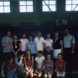 Участники первого женского теннисного турнира. 19.12.2004. 
