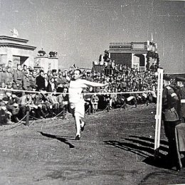 Стадион в Северо-Курильске. Конец 1940-х годов. 