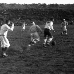 Футбольный матч в поселке Рубэцу (1946 год). Не слышали о таком поселке? Он существовал на острове Итуруп в первые послевоенные годы…