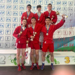 Сахалинские самбисты завоевали восемь медалей всероссийских соревнований