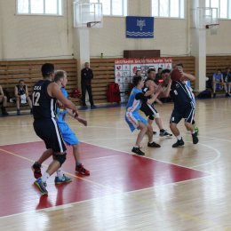 Баскетболисты из Южно-Сахалинска завоевали Кубок островного региона по баскетболу