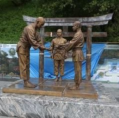 Во Владивостоке откроется памятник нашему легендарному земляку