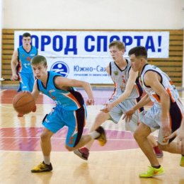 Команды СОШ № 18 и СОШ № 22 представят Южно-Сахалинск на областном финале «КЭС-Баскет»